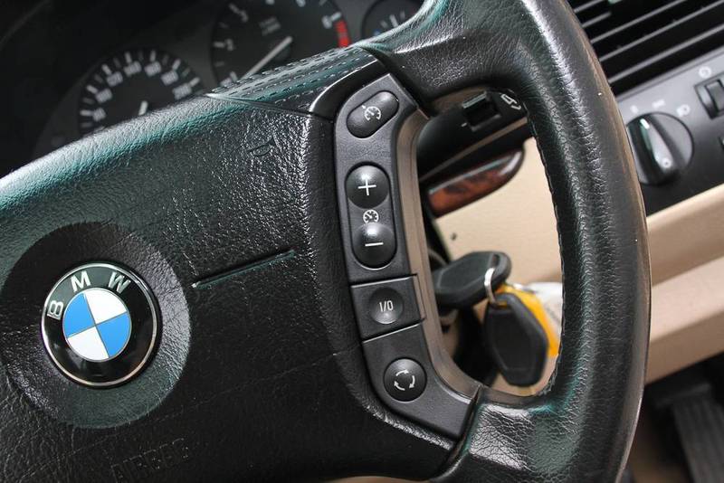 2003 BMW X5 3.0i E53