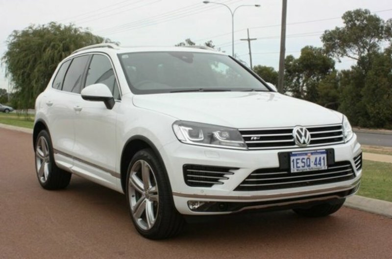 2015 VOLKSWAGEN TOUAREG V8 TDI R-LINE 7P MY15