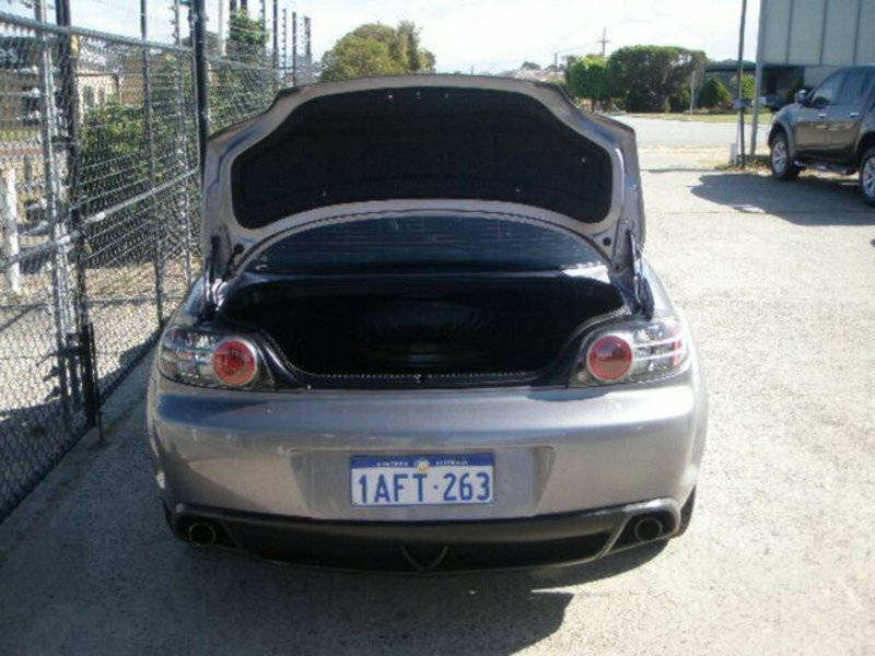 2004 MAZDA RX-8