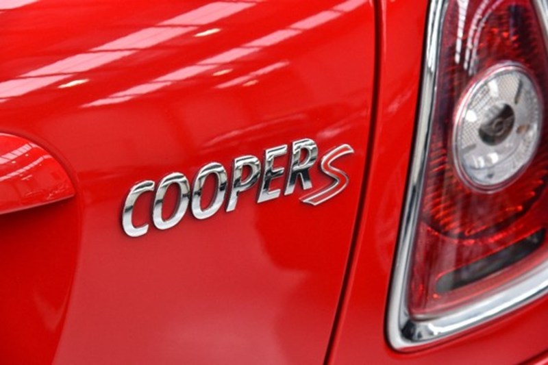 2010 MINI HATCH COOPER S CHILLI R56