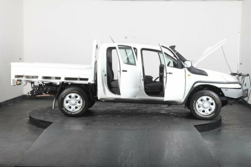 2012 TOYOTA HILUX SR (4x4) KUN26R MY12