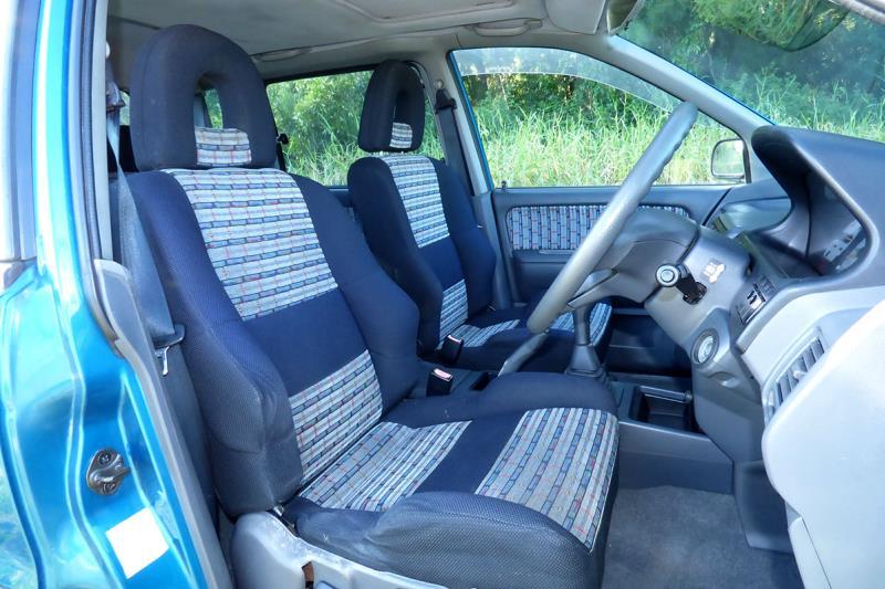 1995 MITSUBISHI RVR
