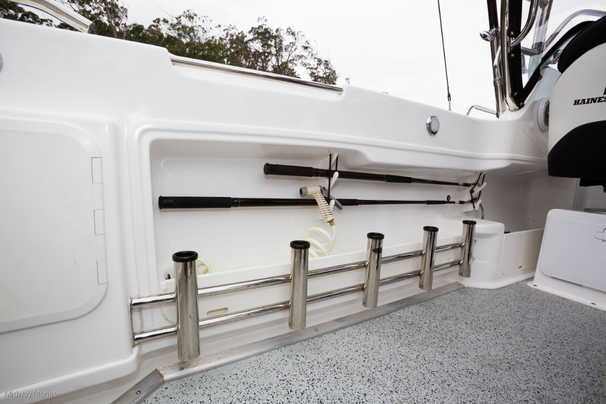 2020 HAINES HUNTER 675 OFFSHORE