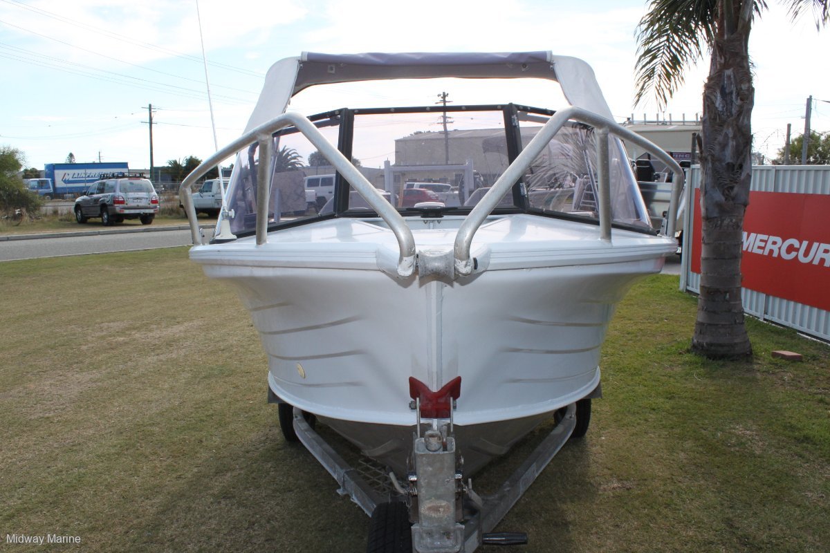 QUINTREX 455 ESCAPE