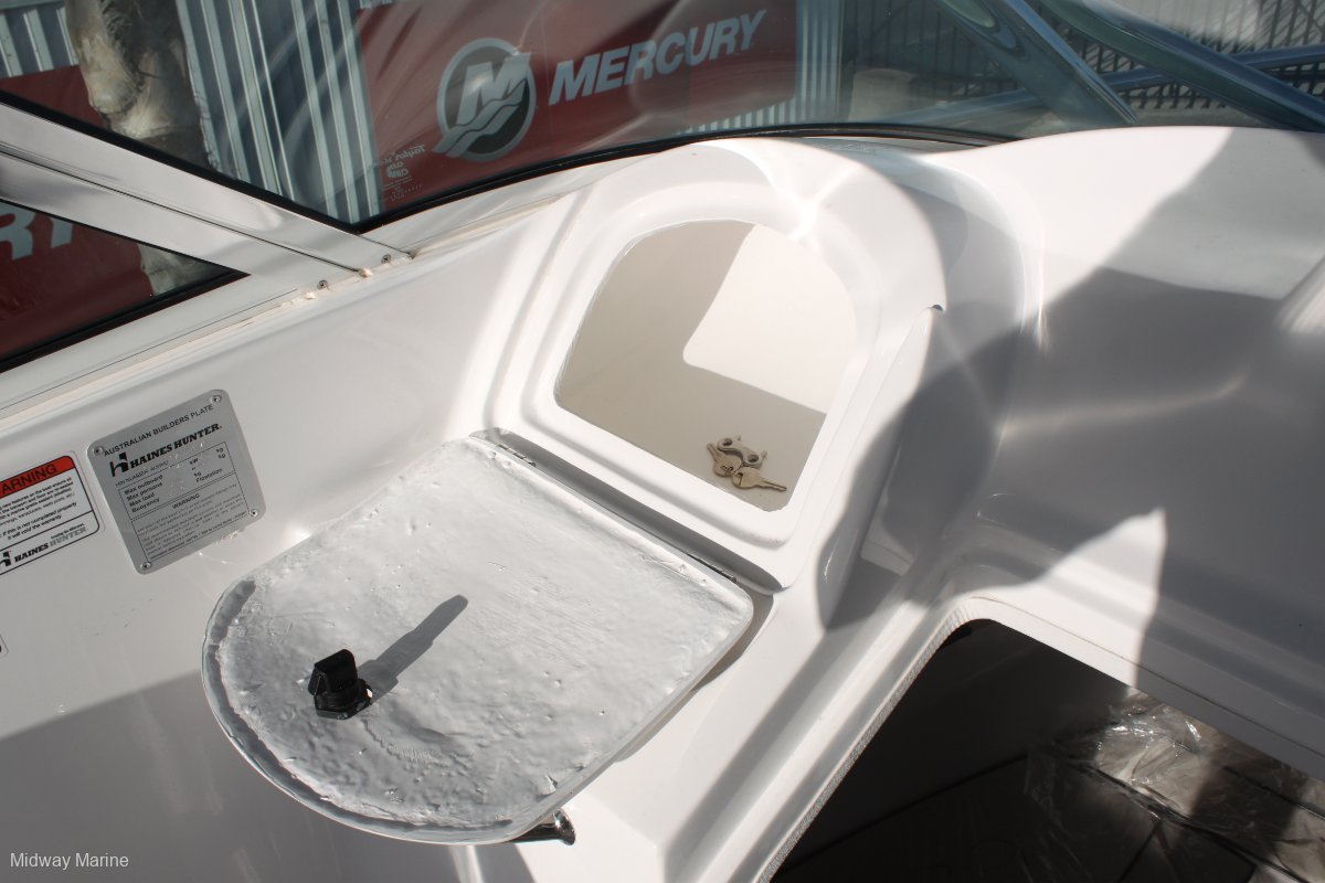 2020 HAINES HUNTER 625 OFFSHORE HARDTOP