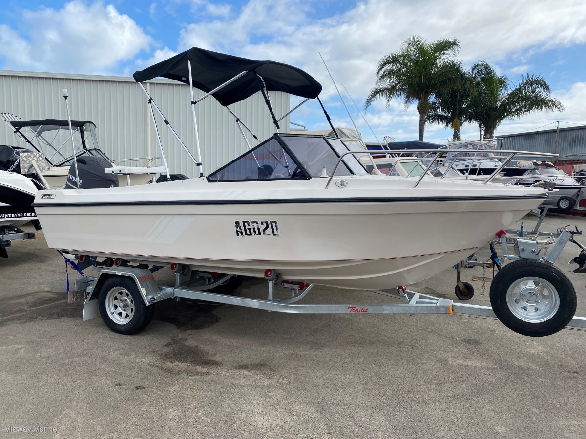 1993 FRASER 520 RUNABOUT