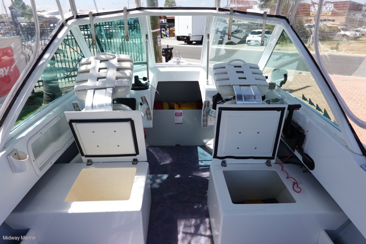 2012 SWIFT CRAFT VIKING 19 RUNABOUT