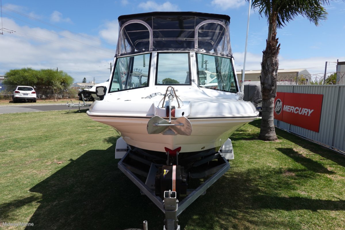 2012 SWIFT CRAFT VIKING 19 RUNABOUT