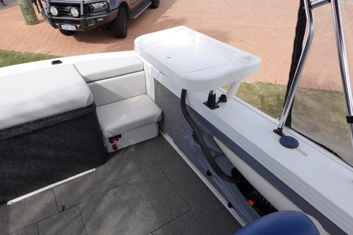 2008 QUINTREX 560 MY08 FREEDOM SPORT BOWRIDER