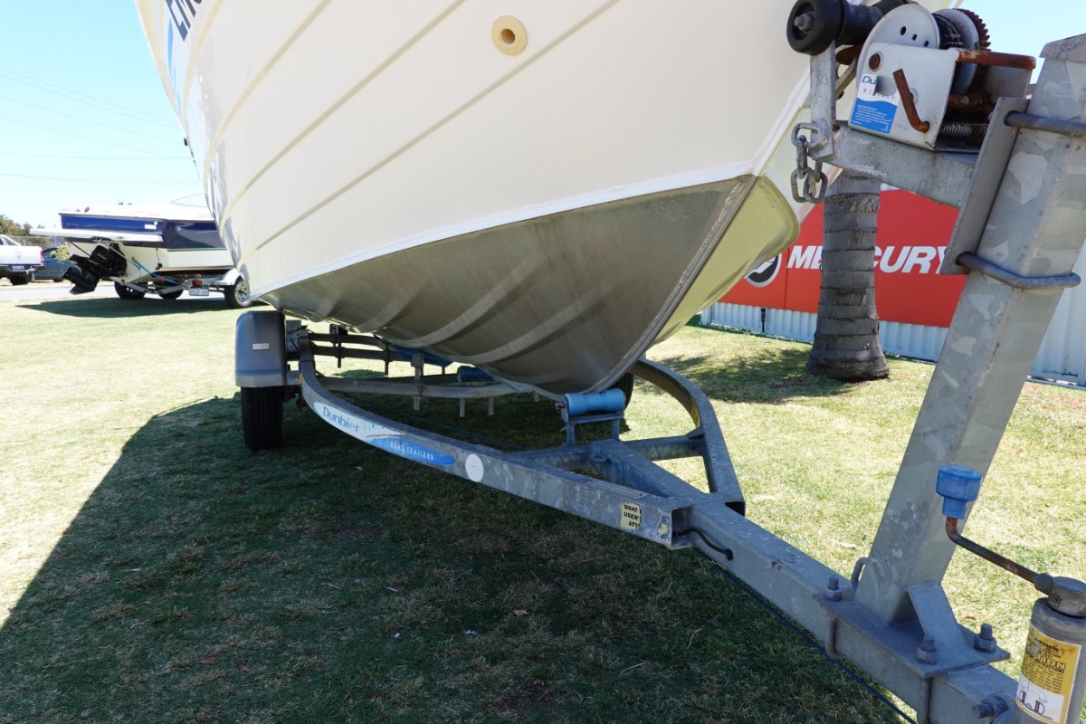2011 HORIZON 485 SUNRUNNER RUNABOUT