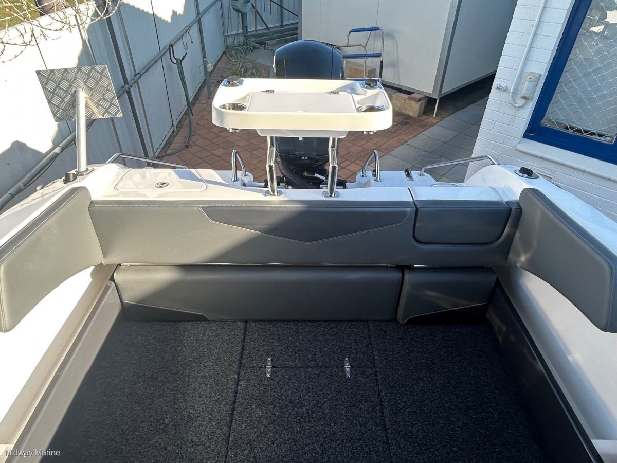 2023 REVIVAL 640 OFFSHORE CRUISER