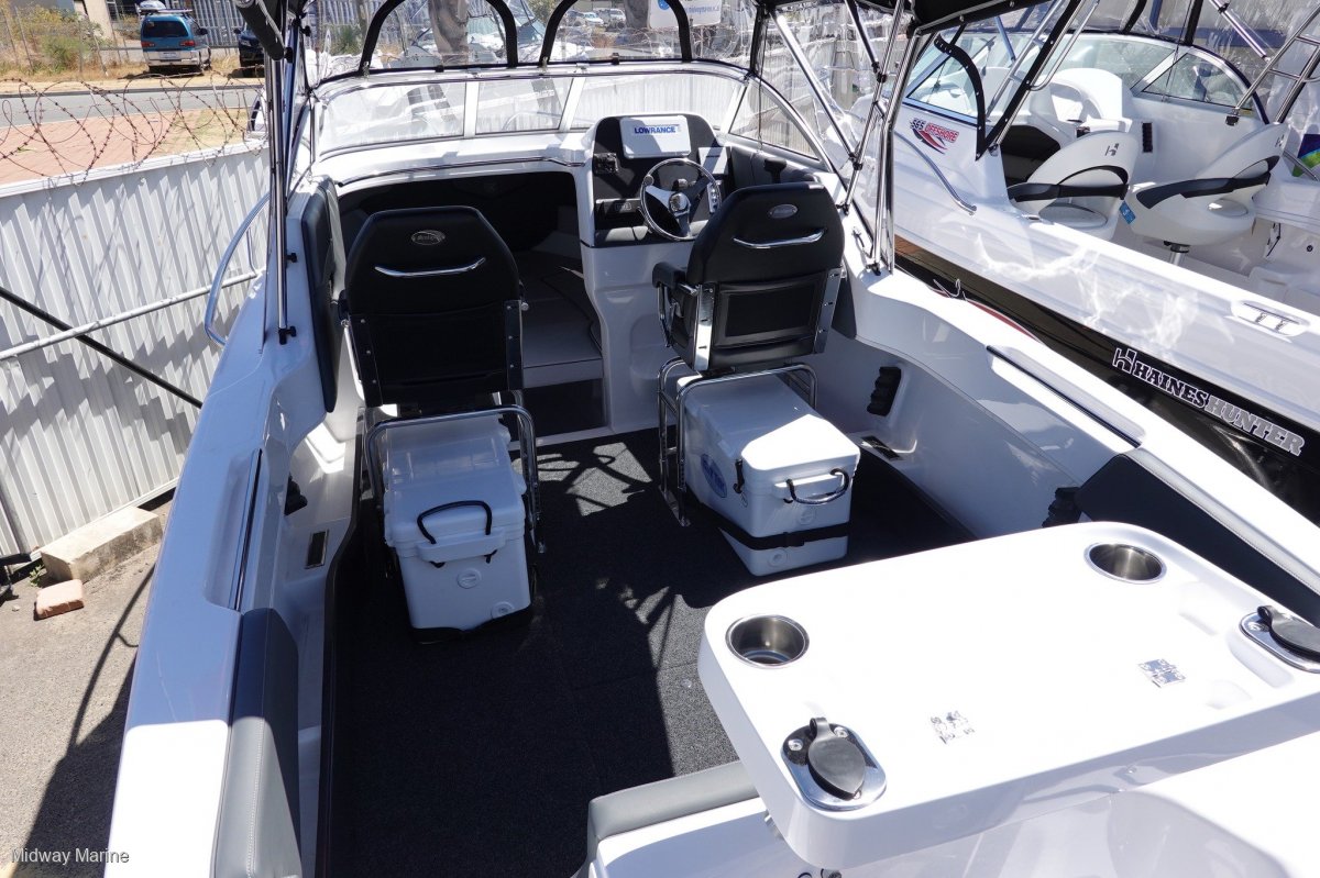 2023 REVIVAL 640 OFFSHORE CRUISER