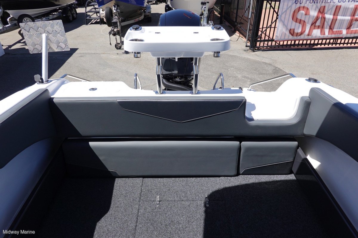2023 REVIVAL 640 OFFSHORE CRUISER