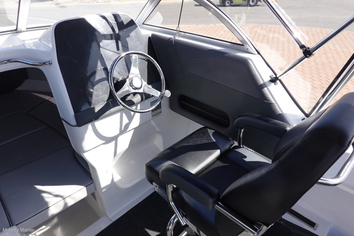2023 REVIVAL 640 OFFSHORE CRUISER