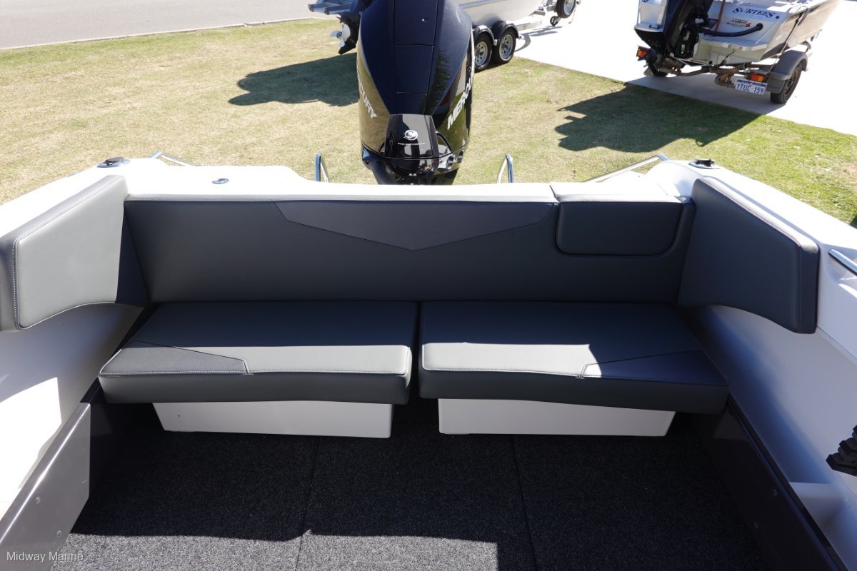 2023 REVIVAL 640 OFFSHORE CRUISER