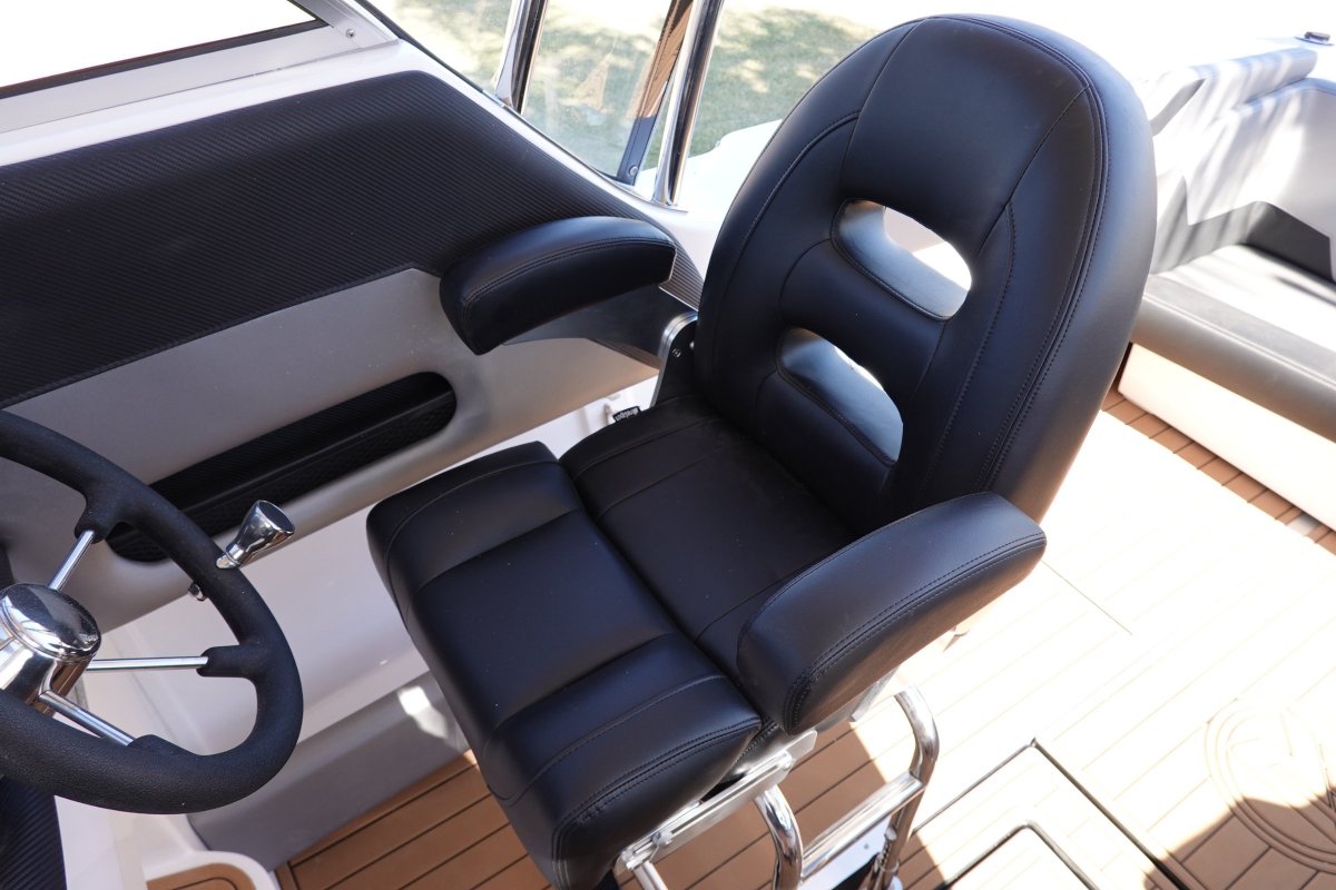 2024 REVIVAL R640 OFFSHORE HARD