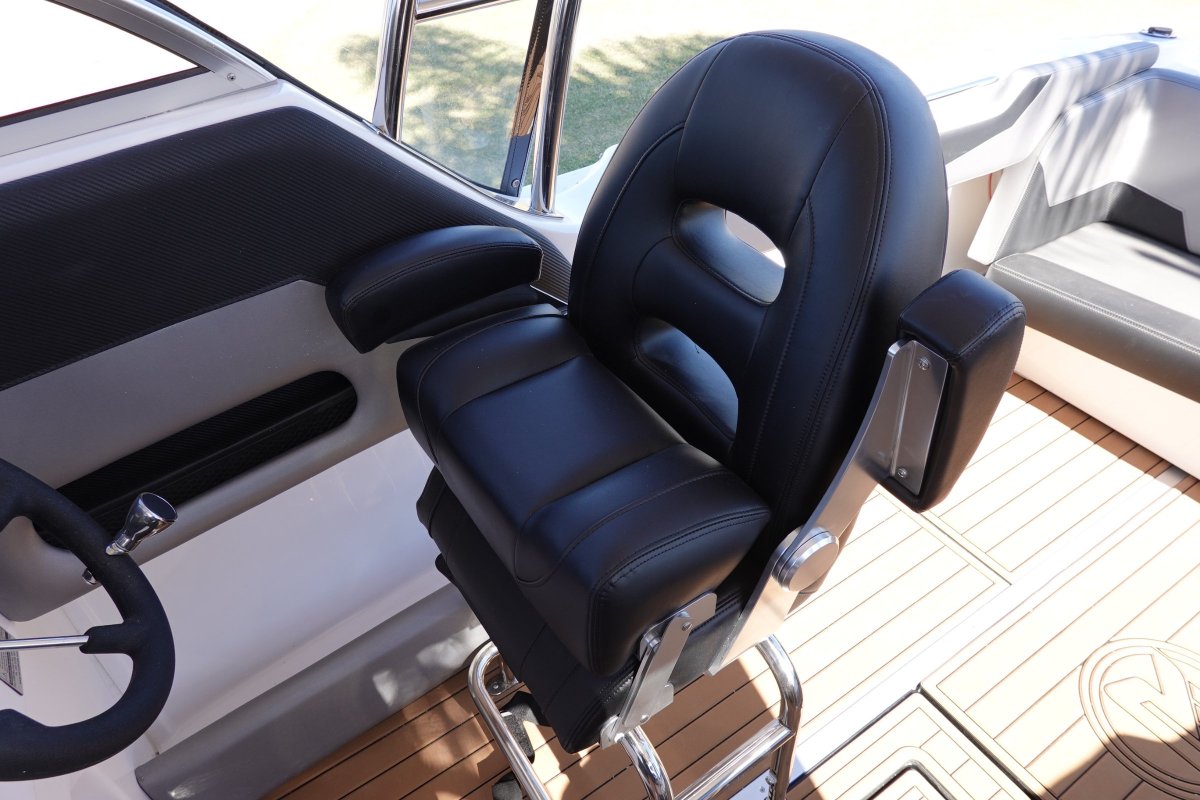 2024 REVIVAL R640 OFFSHORE HARD