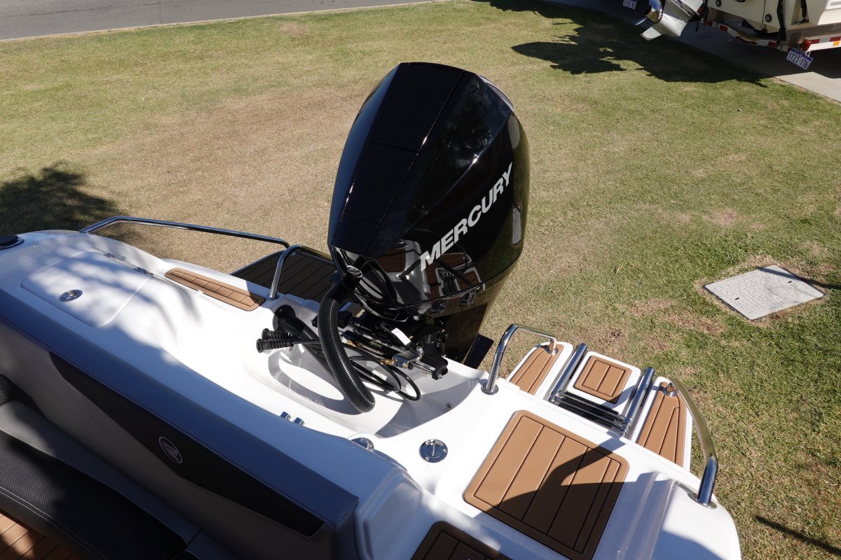 2024 REVIVAL R640 OFFSHORE HARD