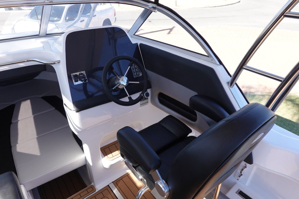 2024 REVIVAL R640 OFFSHORE HARD