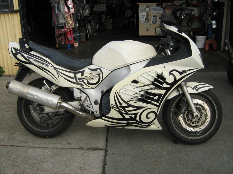 1995 SUZUKI 937CC RF900R