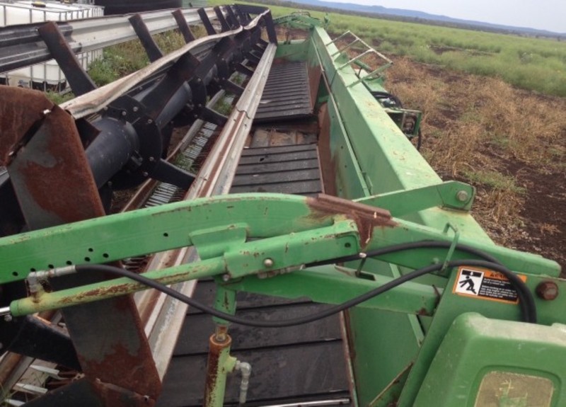 JOHN DEERE 936D Harvester Header