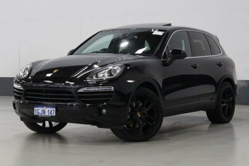 2010 PORSCHE CAYENNE S HYBRID SERIES 2