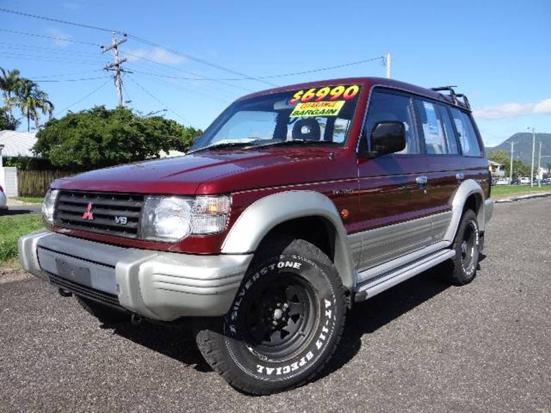 1993 MITSUBISHI PAJERO GLS LWB (4x4) NH