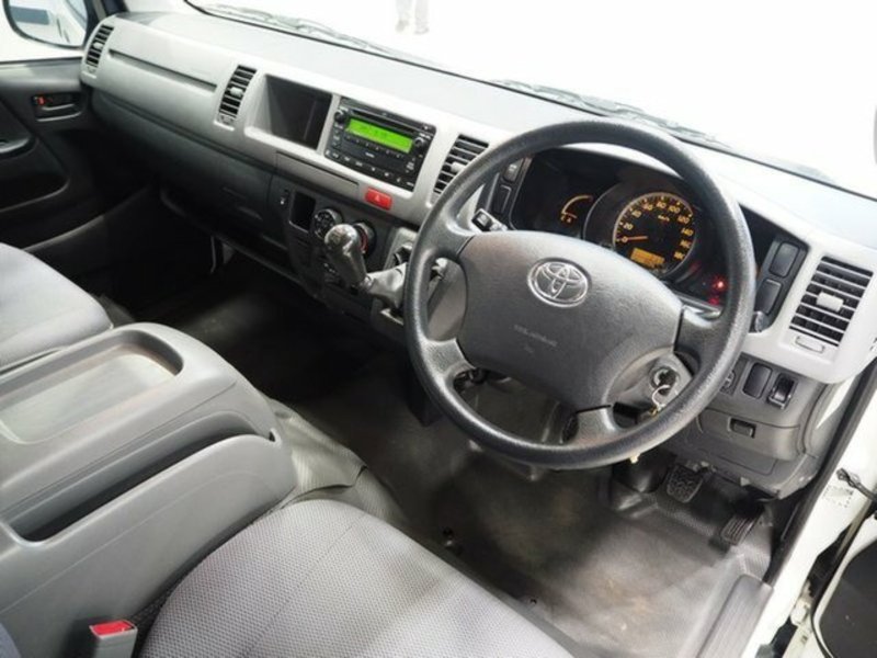 2009 TOYOTA HIACE COMMUTER KDH223R MY07 UPGRADE