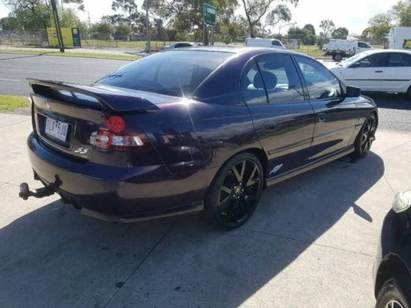 2004 HOLDEN COMMODORE SS VYII