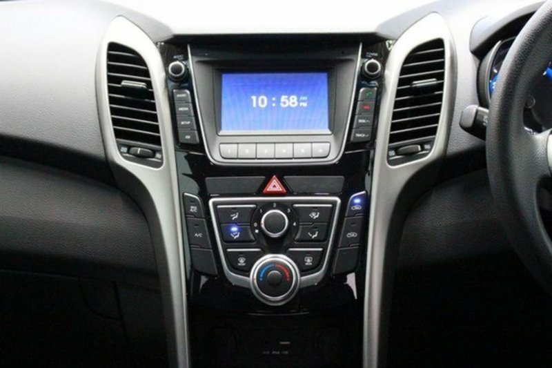2015 HYUNDAI i30 Active GD4 Series 2