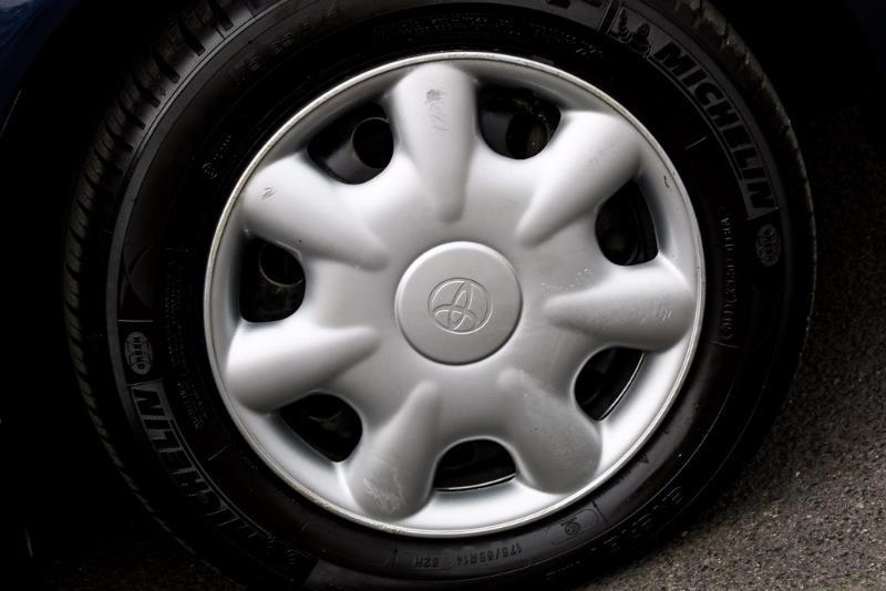 2000 TOYOTA COROLLA ASCENT AE112R