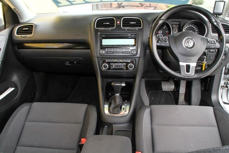 2009 VOLKSWAGEN GOLF 77TDI DSG TRENDLINE VI MY10