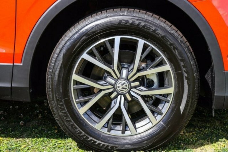 2017 VOLKSWAGEN TIGUAN 110 TDI COMFORTLINE 5NA