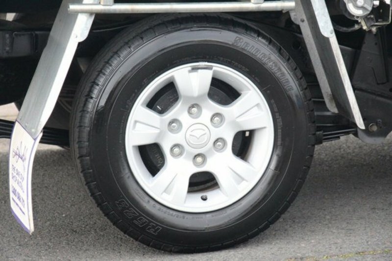 2011 MAZDA BT-50 BOSS B2500 DX 09 UPGRADE