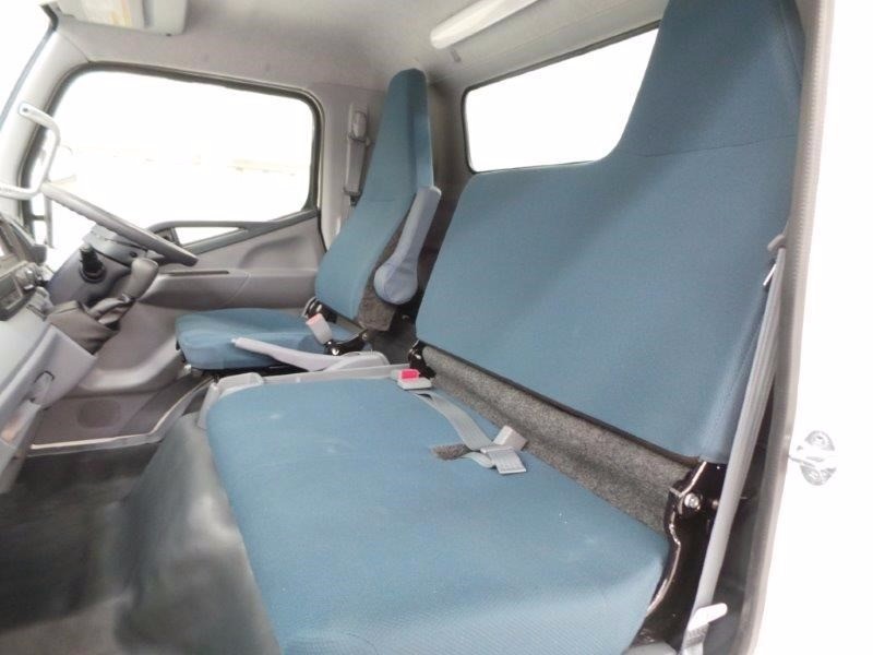2016 FUSO Canter 515 Canter 515 Truck