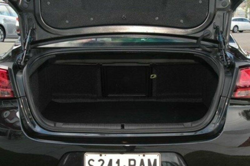 2014 HOLDEN CALAIS V VF
