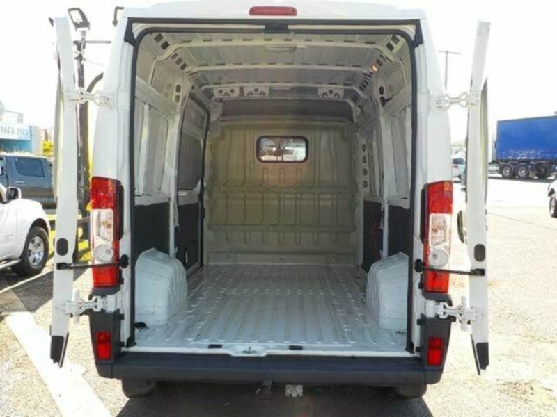 2011 FIAT DUCATO JTD Mid Roof MWB Series II MY10