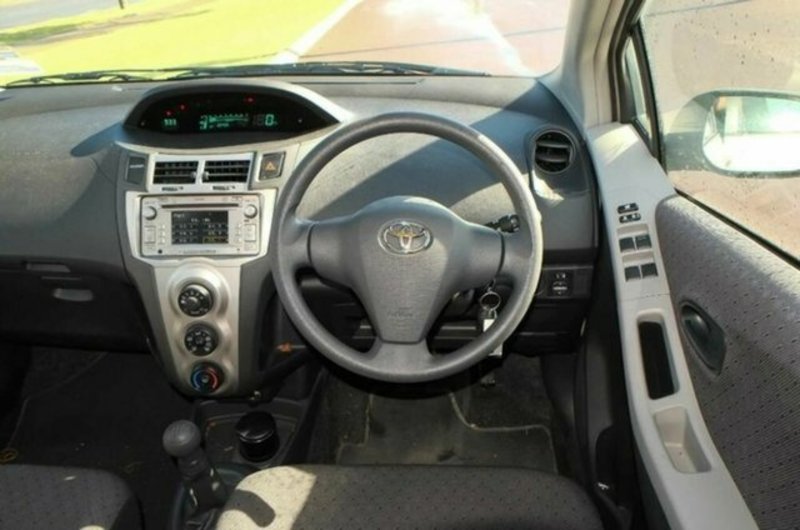 2009 TOYOTA YARIS Edge NCP90R MY09