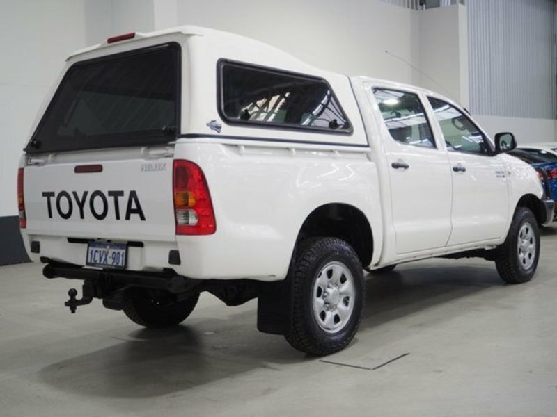 2008 TOYOTA HILUX SR (4x4) KUN26R 08 UPGRADE
