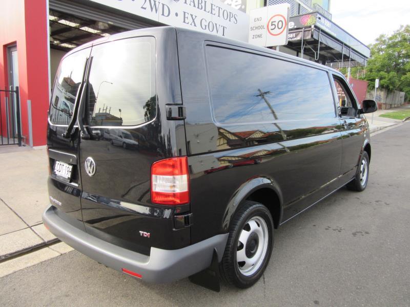 2011 VOLKSWAGEN TRANSPORTER T5 MY11