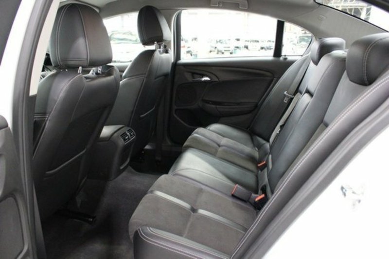 2015 HOLDEN COMMODORE SV6 VF II