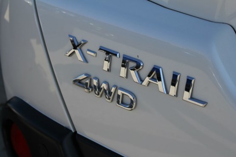 2011 NISSAN X-TRAIL ST-L T31