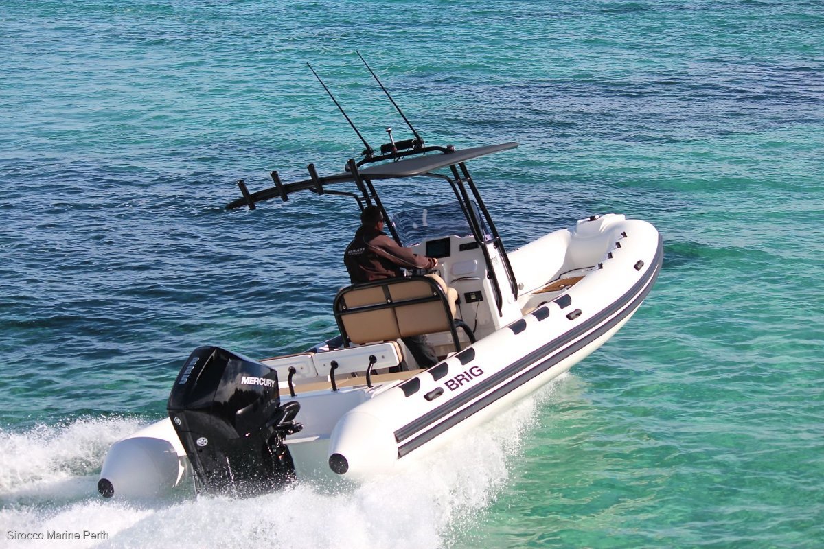 2019 BRIG NAVIGATOR 730 CENTRE