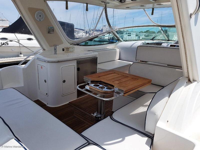 Riviera M360 Sportscruiser *** RISERS and MANIFOLDS ALL DONE *** $169,900 ***