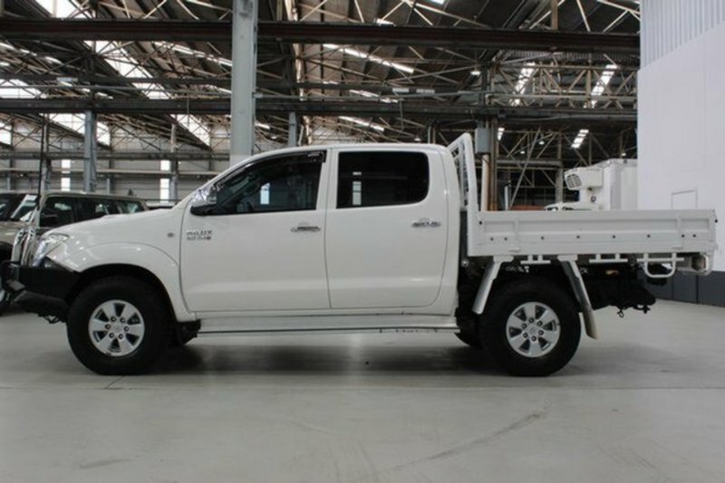 2009 TOYOTA HILUX SR5 (4x4) KUN26R 09 UPGRADE