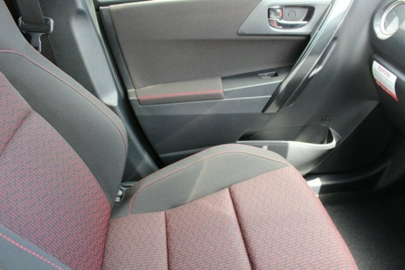 2014 TOYOTA COROLLA LEVIN SX ZRE182R