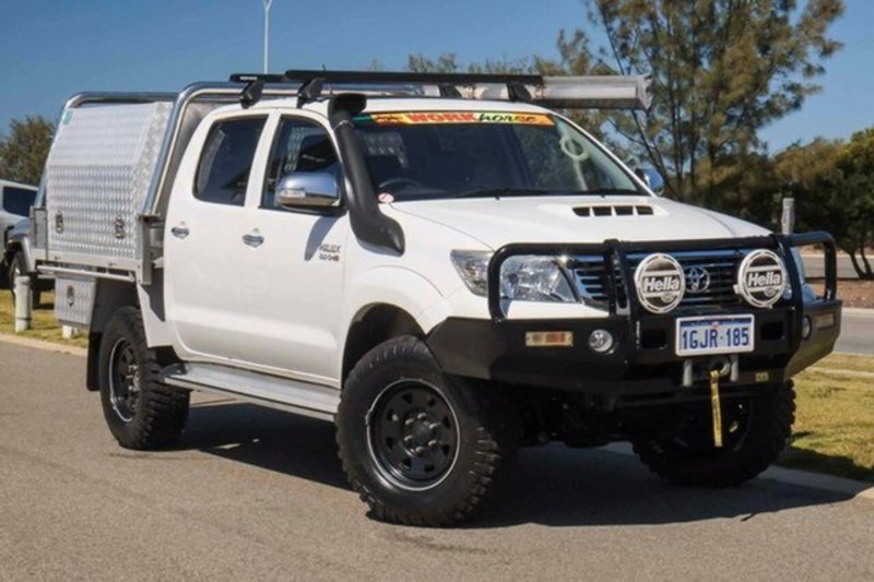 2012 TOYOTA HILUX SR5 (4x4) KUN26R MY12