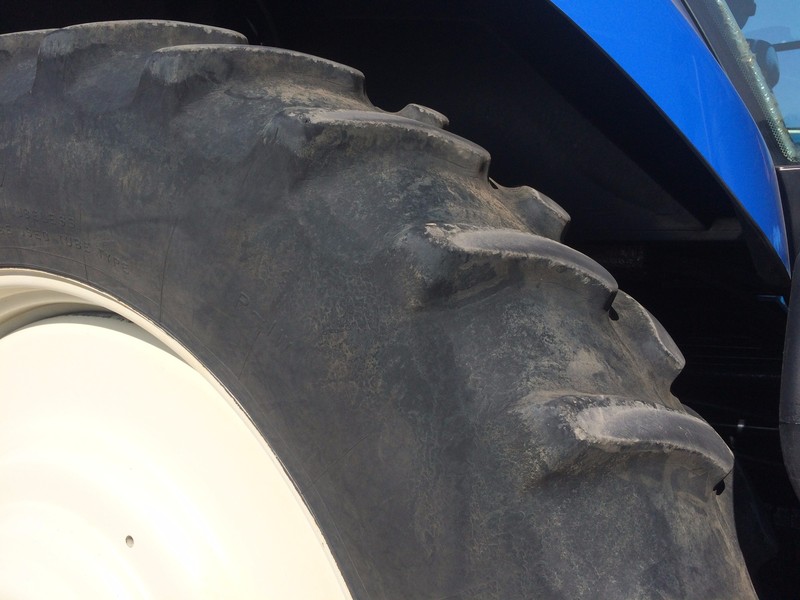 NEW HOLLAND T8.360 Tractor