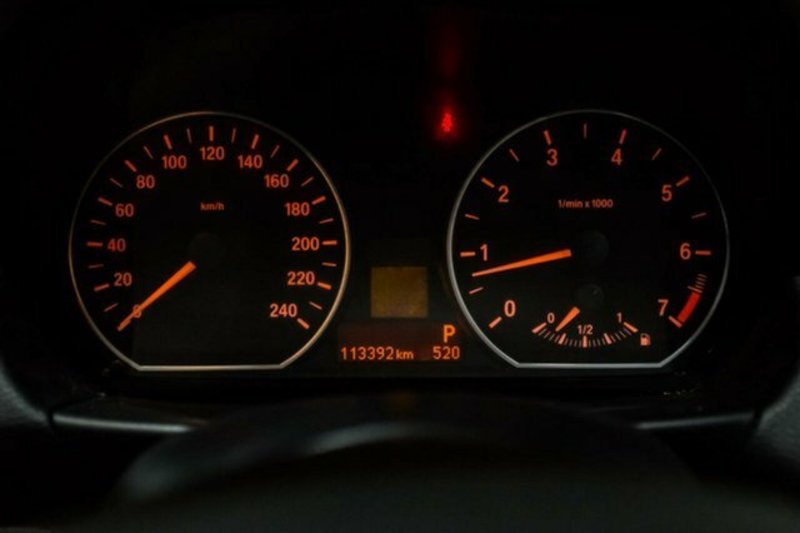 2012 BMW 1 20i E82 MY12