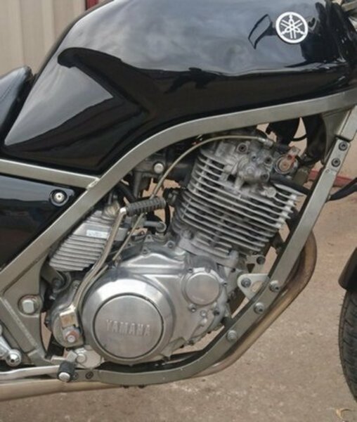 1985 YAMAHA SRX400